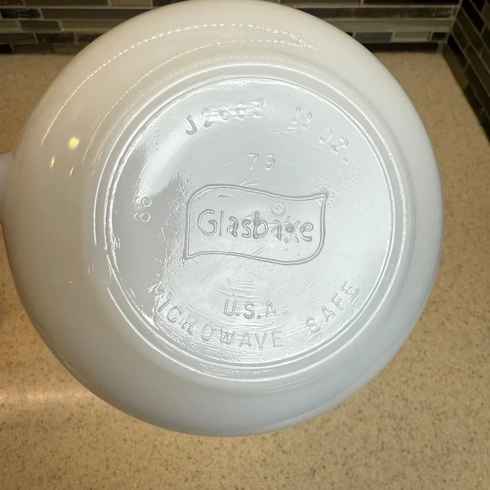 Glasbake vintage milk
